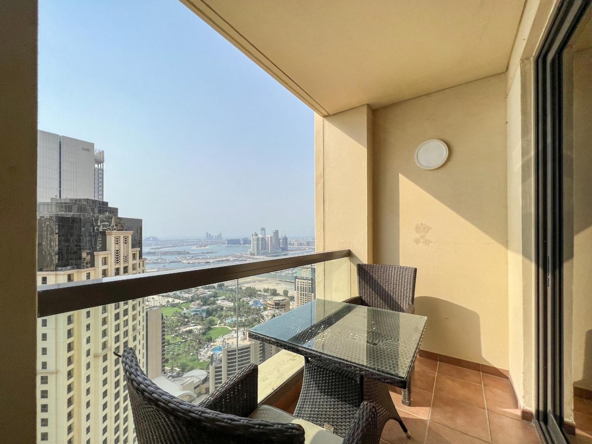 Stunning Marina & Sea View 4 Bedroom Apartment, Murjan 6 Jumeriah Beach Dubaj Exteriér fotografie